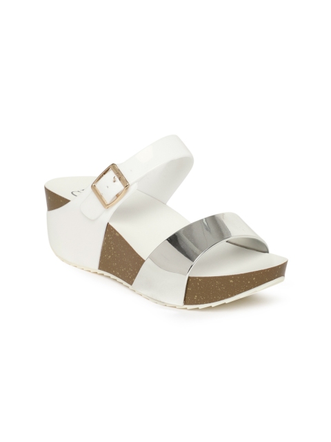 

Carlton London Women White & Steel-Toned Colourblocked Wedges