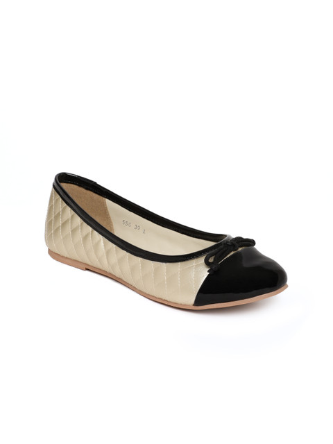 

Carlton London Women Gold-Toned & Black Colourblocked Synthetic Ballerinas