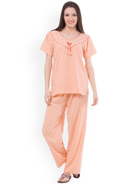 

Fasense Women Peach-Coloured Printed Night suit