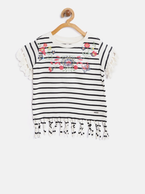 

Lee Cooper Girls Black & Off-White Striped Fringed Pure Cotton Top