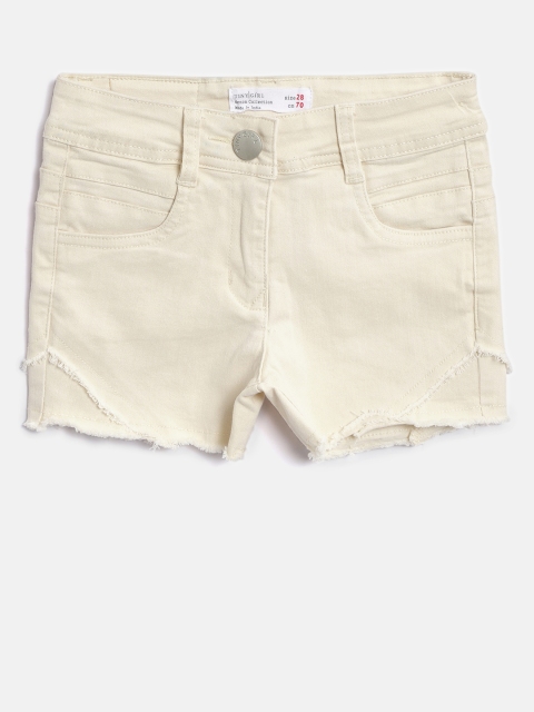 

Tiny Girl Beige Solid Regular Fit Hot Pants