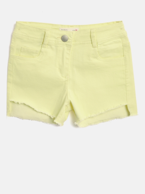 

Tiny Girl Girls Yellow Solid Regular Fit Hot Pants