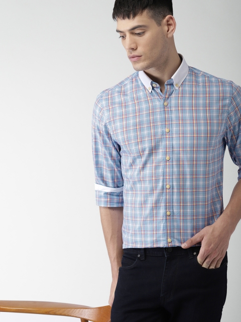 

INVICTUS Men Blue & White Slim Fit Checked Casual Shirt
