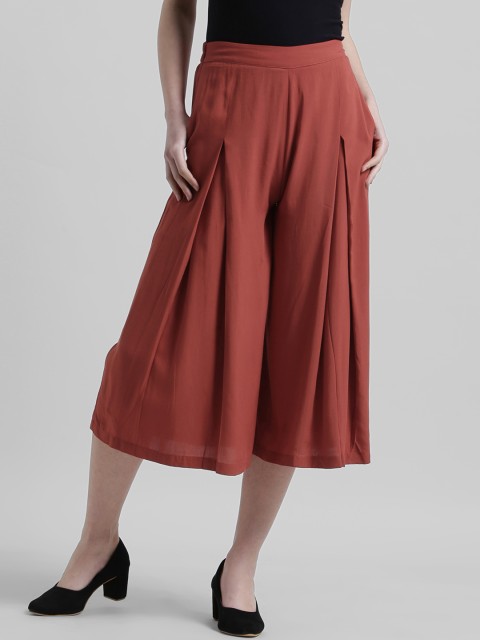 

Zink London Women Rust Relaxed Straight Leg Straight Fit Solid Parallel Trousers
