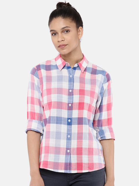 

Pepe Jeans Women White & Pink Regular Fit Checked Casual Shirt