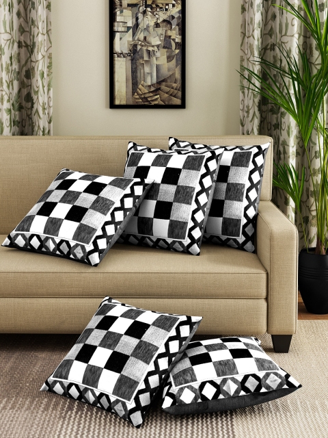 

ROMEE Black & Grey Printed Set of 5 Geometric Square Cushion Covers