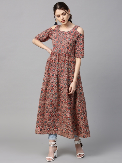 

GERUA Women Maroon & Navy Blue Printed Anarkali Kurta
