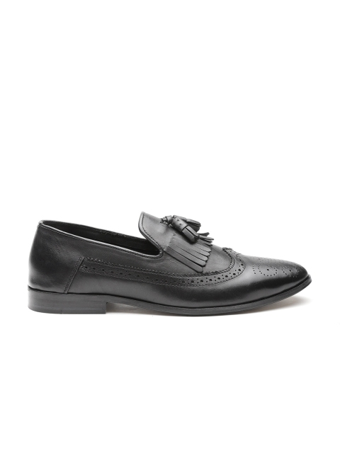 

Carlton London Men Black Leather Textured Tasselled Semiformal Brogues