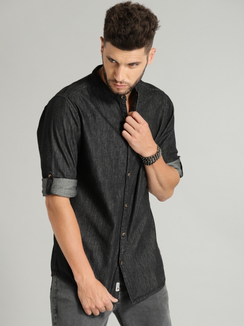 

Roadster Men Black Regular Fit Solid Casual Denim Shirt