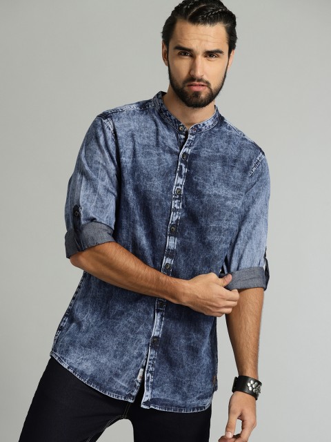 

Roadster Men Blue Regular Fit Faded Casual Shirt