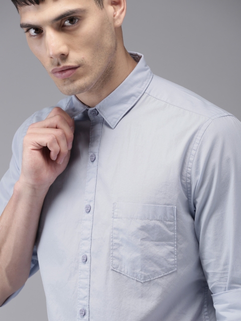 

HERE&NOW Men Blue Regular Fit Solid Casual Shirt