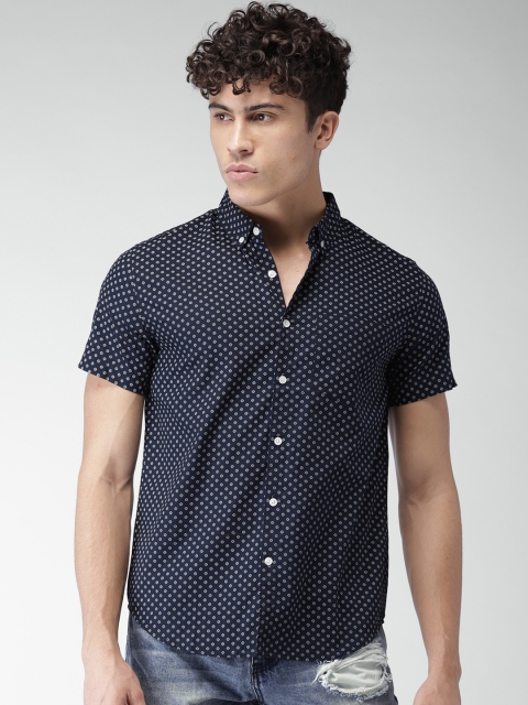 

FOREVER 21 Men Navy Blue & White Regular Fit Printed Casual Shirt