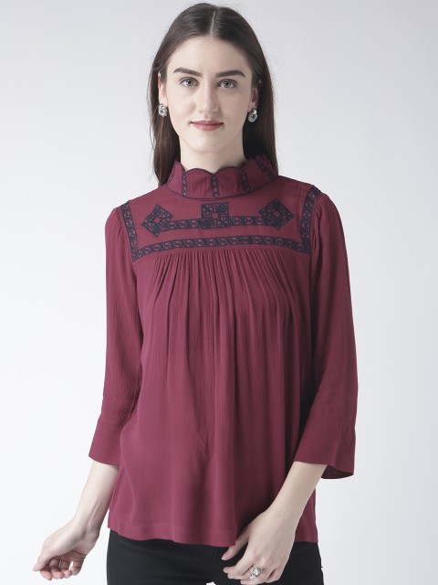 

The Vanca Women Maroon Solid Top