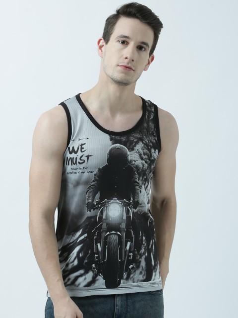 

Wear Your Mind Men Grey Printed Scoop Neck T-shirt