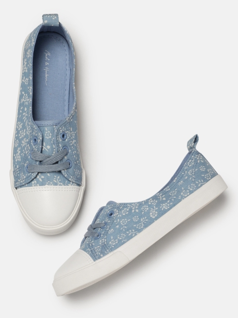 

Mast & Harbour Women Blue Sneakers