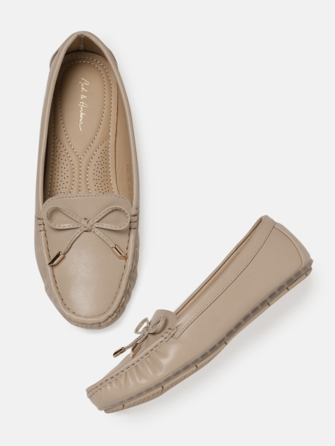 

Mast & Harbour Women Beige Loafers