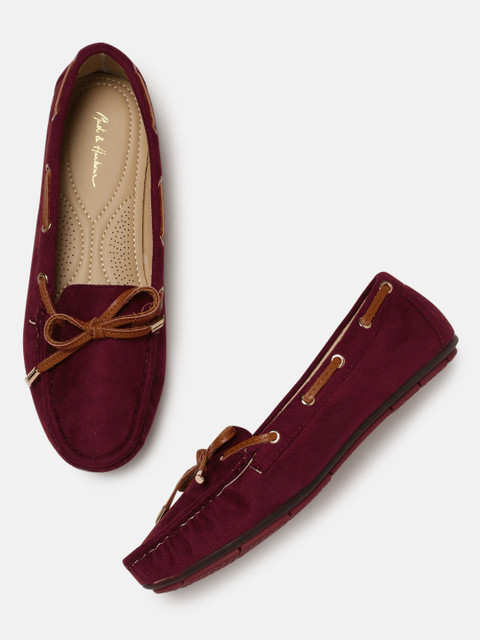 

Mast & Harbour Women Maroon Boat Shoes