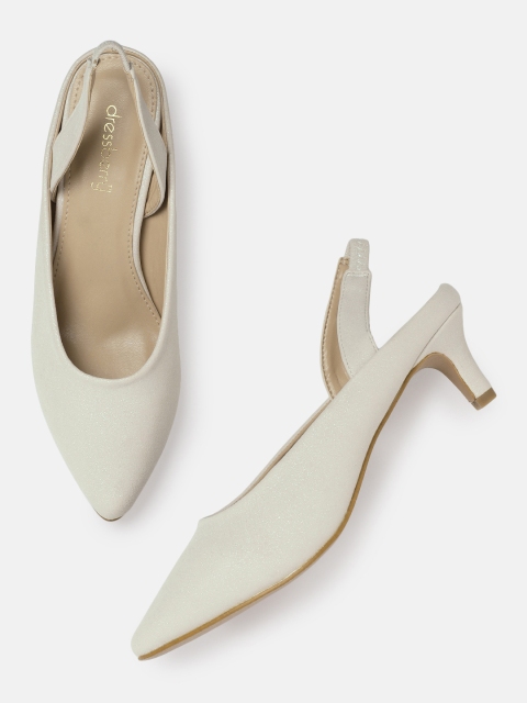 

DressBerry Women Beige Solid Pumps