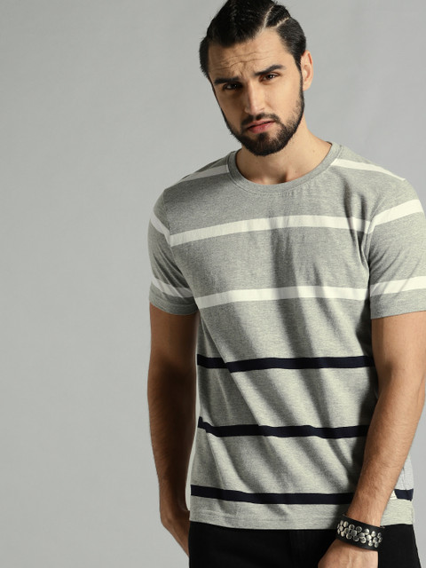 

Roadster Time Travlr Men Grey Striped Round Neck Pure Cotton T-shirt