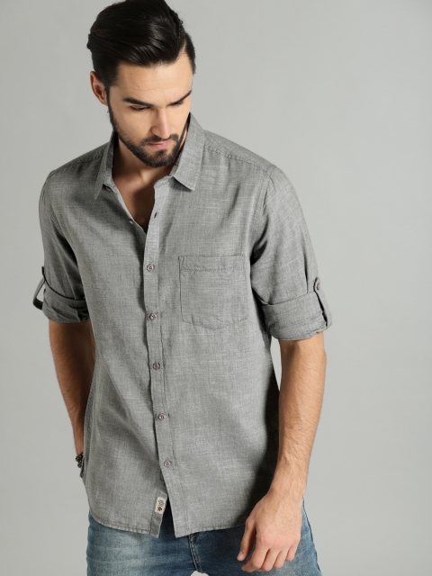 

Roadster Men Grey Regular Fit Solid Casual Shirt
