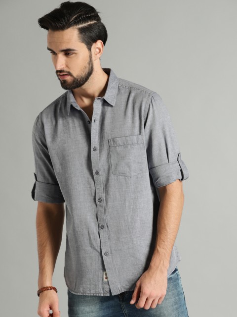 

Roadster Men Grey Melange Regular Fit Solid Casual Shirt