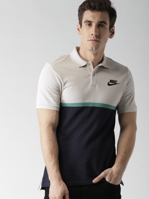 

Nike Men Navy AS NSW MATCHUP PQ NVLTY Colourblocked Polo T-shirt, Navy blue