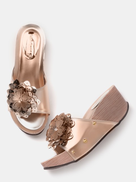 

Marc Loire Women Rose Gold-Toned Solid Sandals