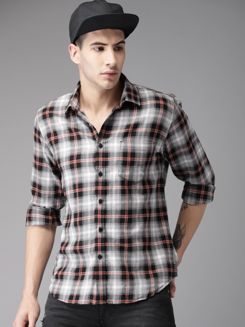 

Moda Rapido Men Grey & Black Regular Fit Checked Casual Shirt
