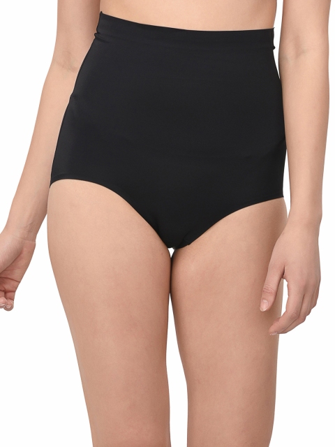 

PrettyCat Women Black Solid Seamless Shaper Briefs QT-TT-SMLSS-BREF-BLK-XL
