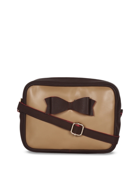 

Berrypeckers Beige Solid Sling Bag