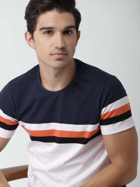 

INVICTUS Men White & Navy Blue Colourblocked Slim Fit Round Neck T-shirt