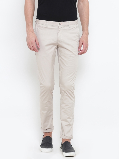 

Blackberrys Men Beige Regular Fit Solid Trousers