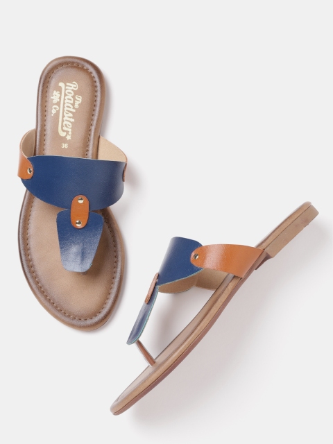 

Roadster Women Blue & Tan Brown Solid T-Strap Flats, Navy blue