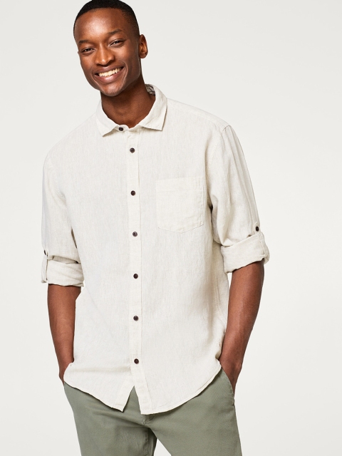 

ESPRIT Men Off-White Regular Fit Solid Casual Shirt