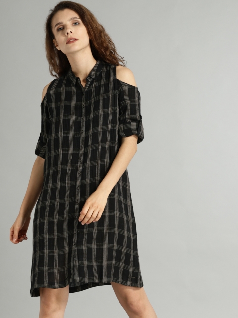 

Roadster Time Travlr Women Black Checked Shirt Dress