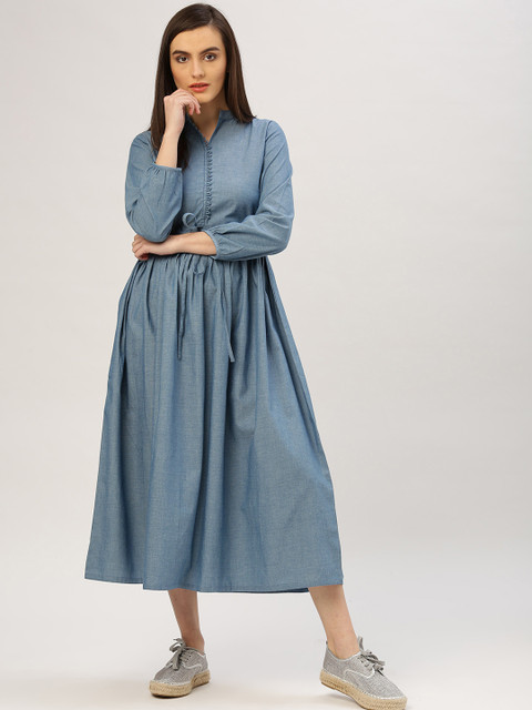 

Jaipur Kurti Women Blue Solid Fit and Flare Dress