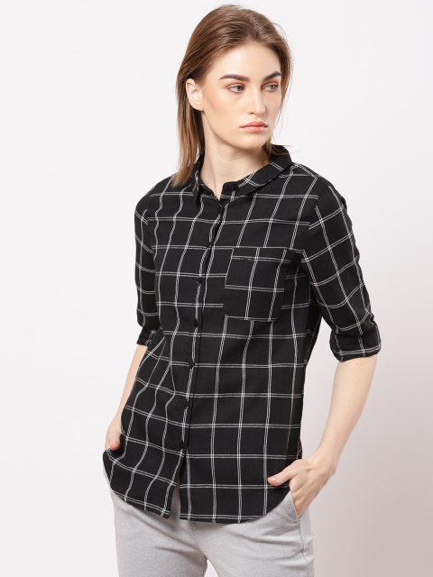 

ether Women Black & White Regular Fit Checked Casual Shirt
