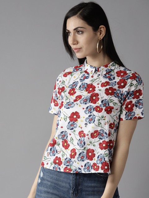 

HERE&NOW Women White & Red Regular Fit Floral Print Top