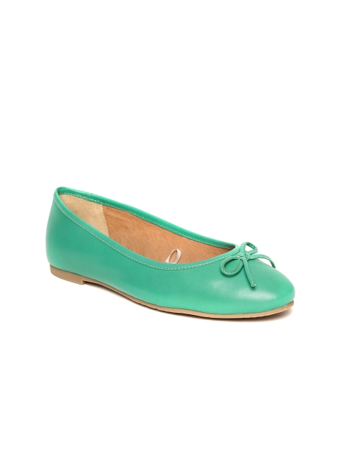 

United Colors of Benetton Women Green Solid Ballerinas