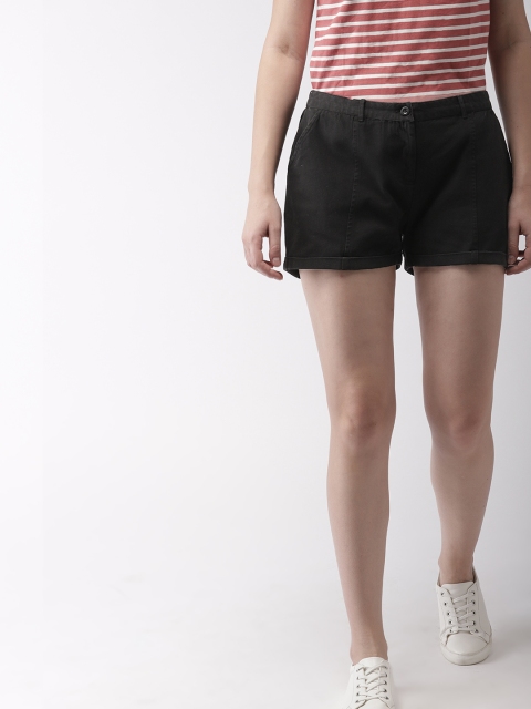 

Mast & Harbour Women Black Solid Regular Fit Chino Shorts