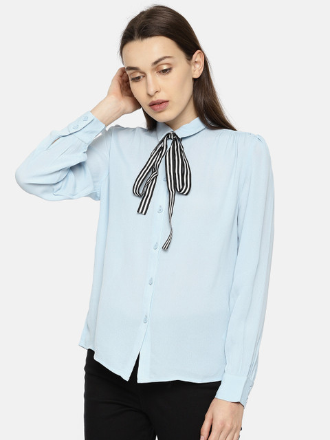 

Vero Moda Women Blue Comfort Regular Fit Solid Casual Shirt