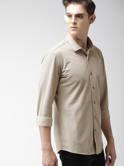 

Mast & Harbour Men Beige Slim Fit Solid knitted Casual Shirt
