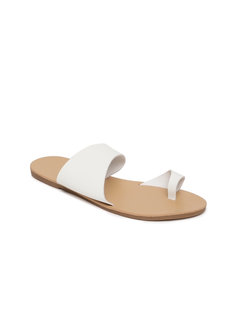 

FOREVER 21 Women White Solid Synthetic Patent One Toe Flats