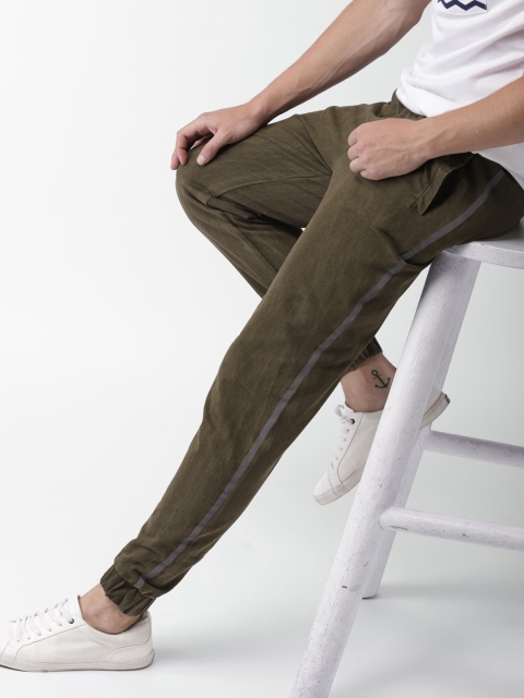 

Harvard Men Olive Green Regular Fit Solid Joggers