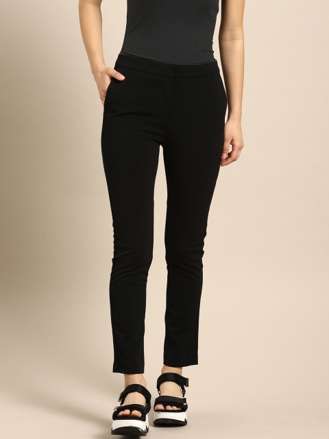 

ether Women Black Regular Fit Solid Trousers