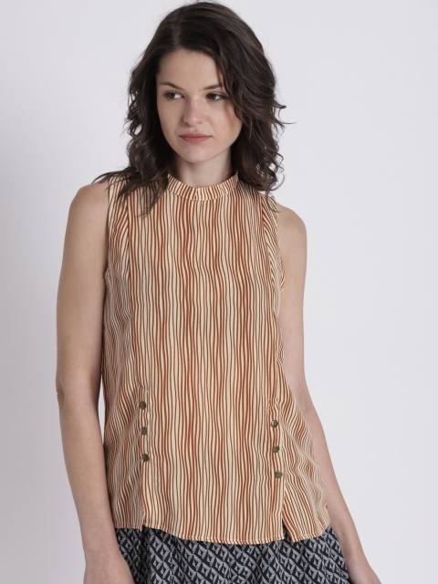 

Chemistry Women Cream-Coloured Striped Top