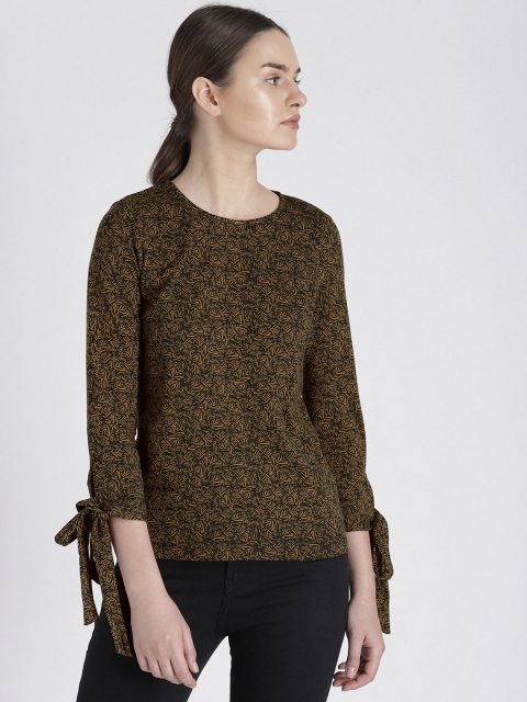 

Chemistry Women Black Printed Top