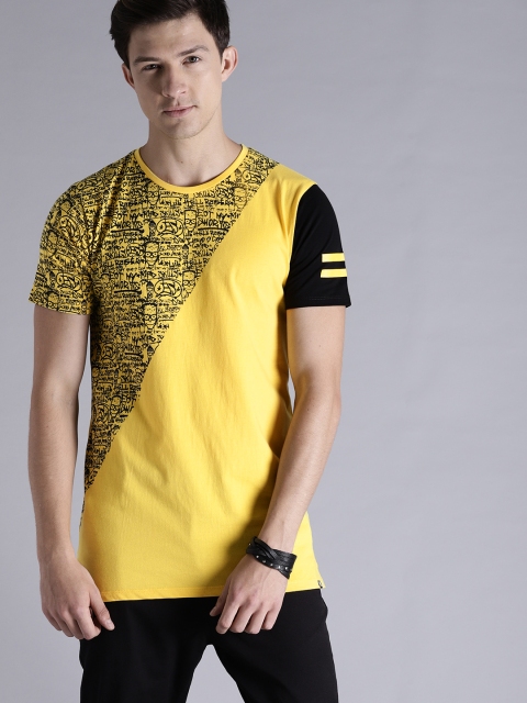 

The Simpsons Men Yellow Printed Round Neck T-shirt