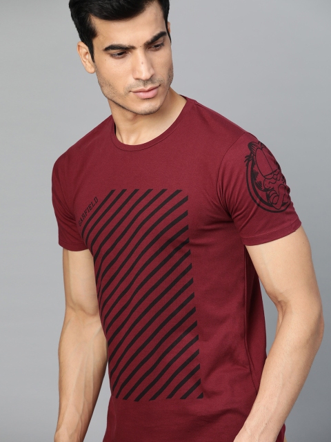 

Kook N Keech Garfield Men Maroon & Black Printed Round Neck T-shirt