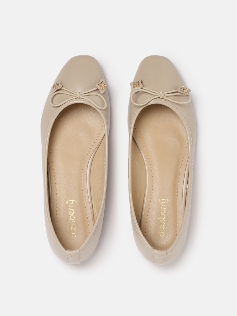 

DressBerry Women Beige Solid Ballerinas